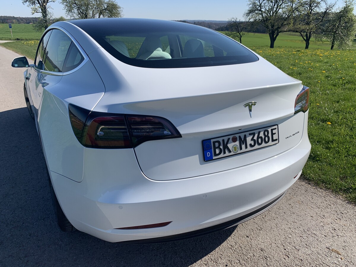 Tesla m3 linca